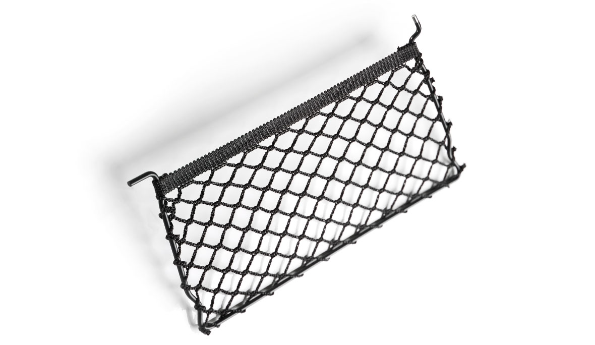 Produktfoto eines schwarzen Netzes auf einem Drahtrahmen.