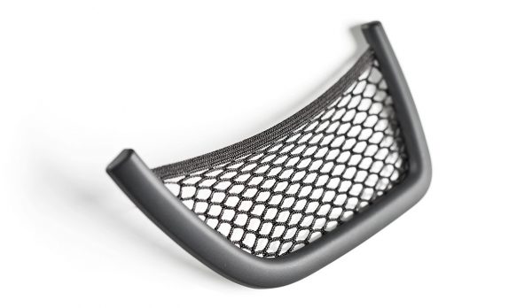 quer_Utensiliennetz_592003 Produktfoto von einem Utensiliennetz in Schwarz vor weißem Hintergrund.