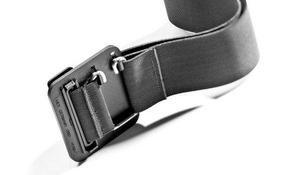 quer_0017_JUMBO_685254 Spannband: Webgummiband mit genähten Schlaufen, Drahthaken und Spritzguss-Befestigungsset